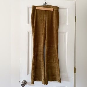 Aerie Groove-On Rib Velour Flare Pant